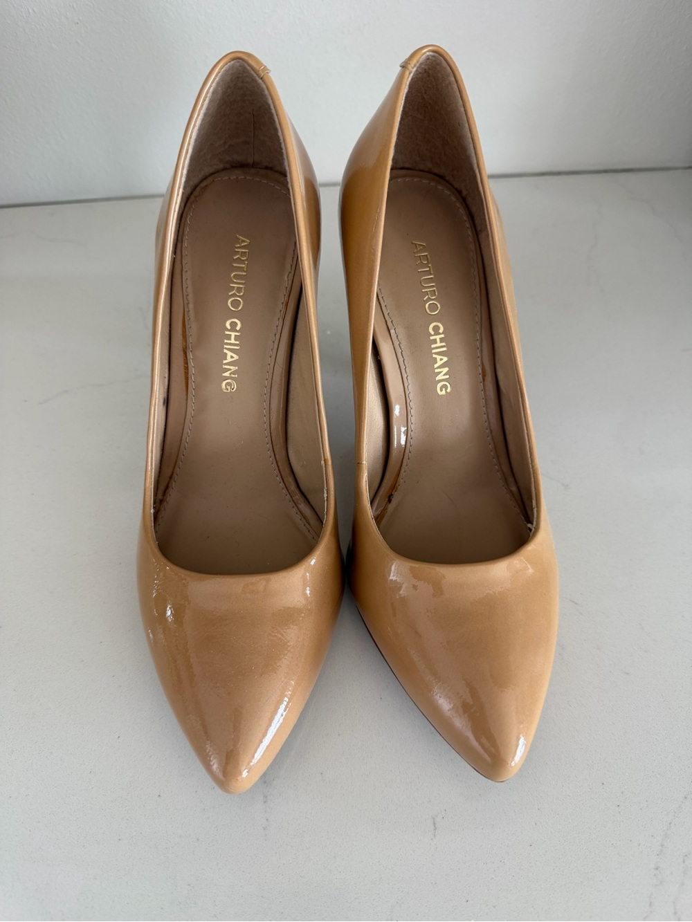 Arturo Chiang Tan Patent Pointed-Toe Pumps
